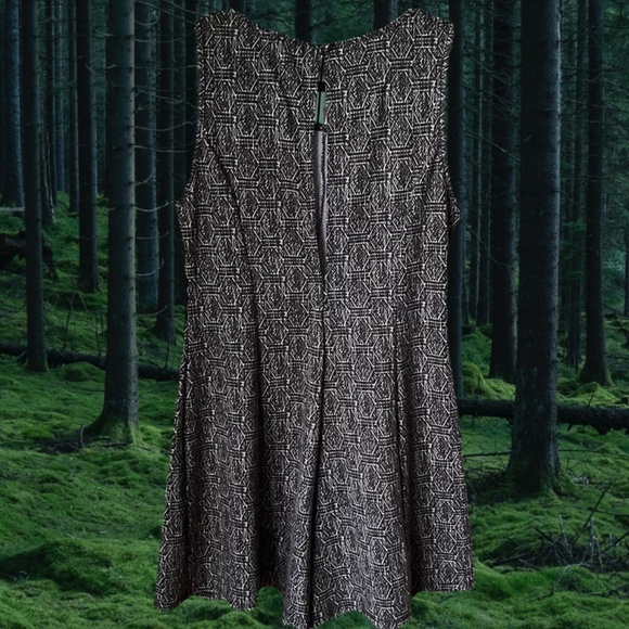 ๐ Adorable Romper ๐ - Picture 2 of 2